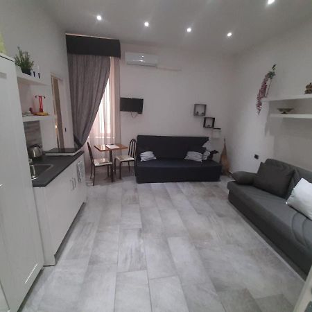 Bed and Breakfast 2 passi a Napoli Esterno foto