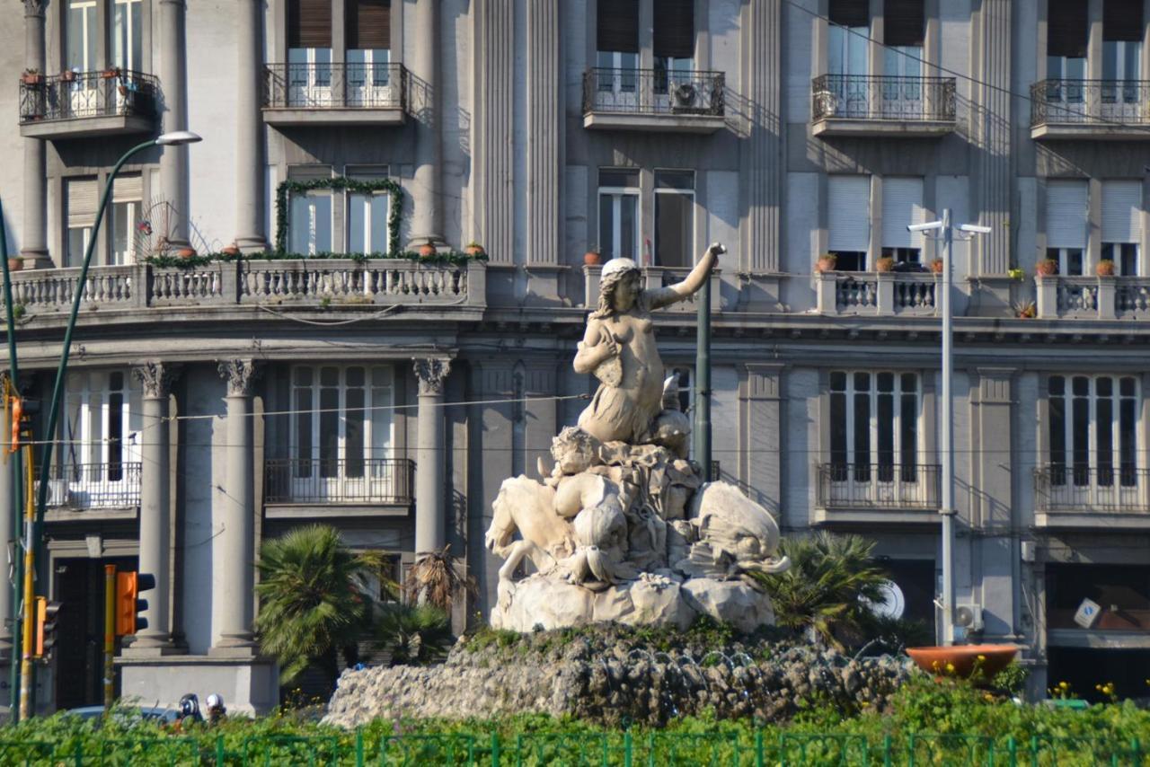 Bed and Breakfast 2 passi a Napoli Esterno foto